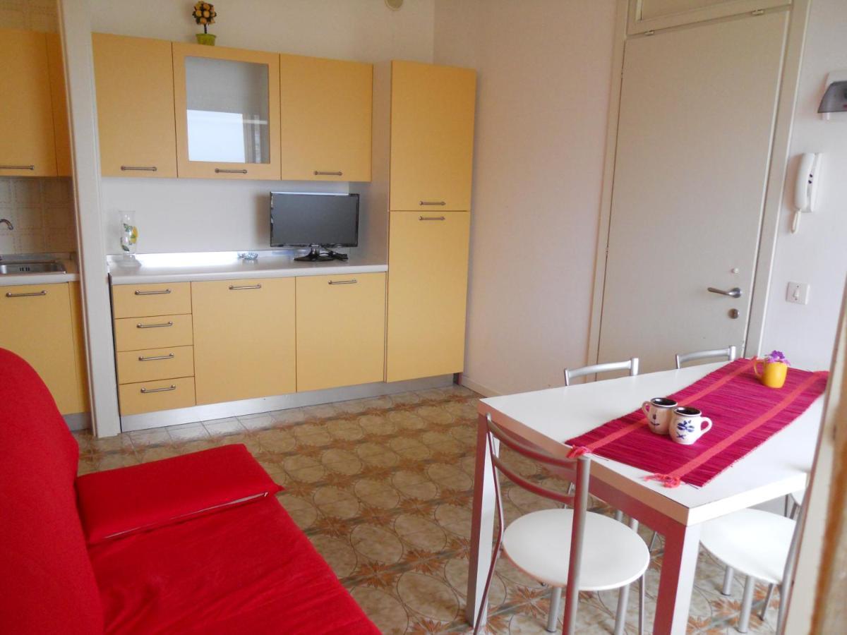 Condominio Carina Sud บิบิโอเน ภายนอก รูปภาพ