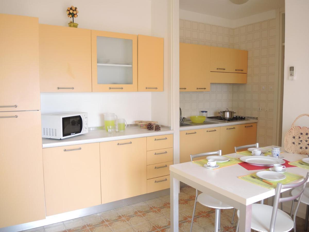 Condominio Carina Sud บิบิโอเน ภายนอก รูปภาพ