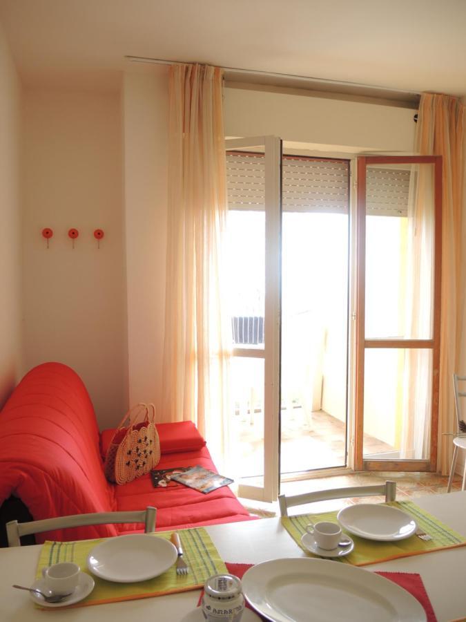 Condominio Carina Sud บิบิโอเน ภายนอก รูปภาพ